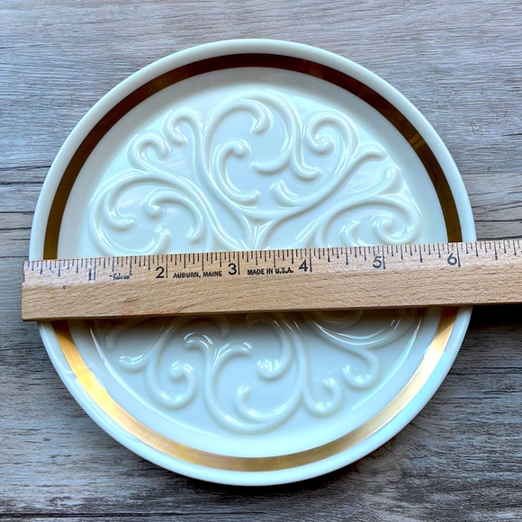 Lenox Porcelain Plate - Picture 2 of 3